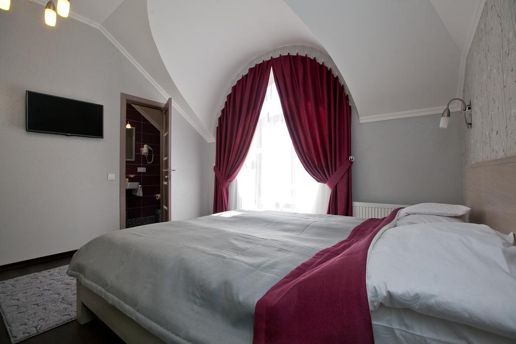 Hotel Marsen Vinnytsia Room photo